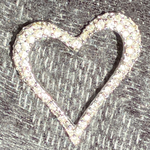 Heart Crystal Brooch Pin - Picture 1 of 7